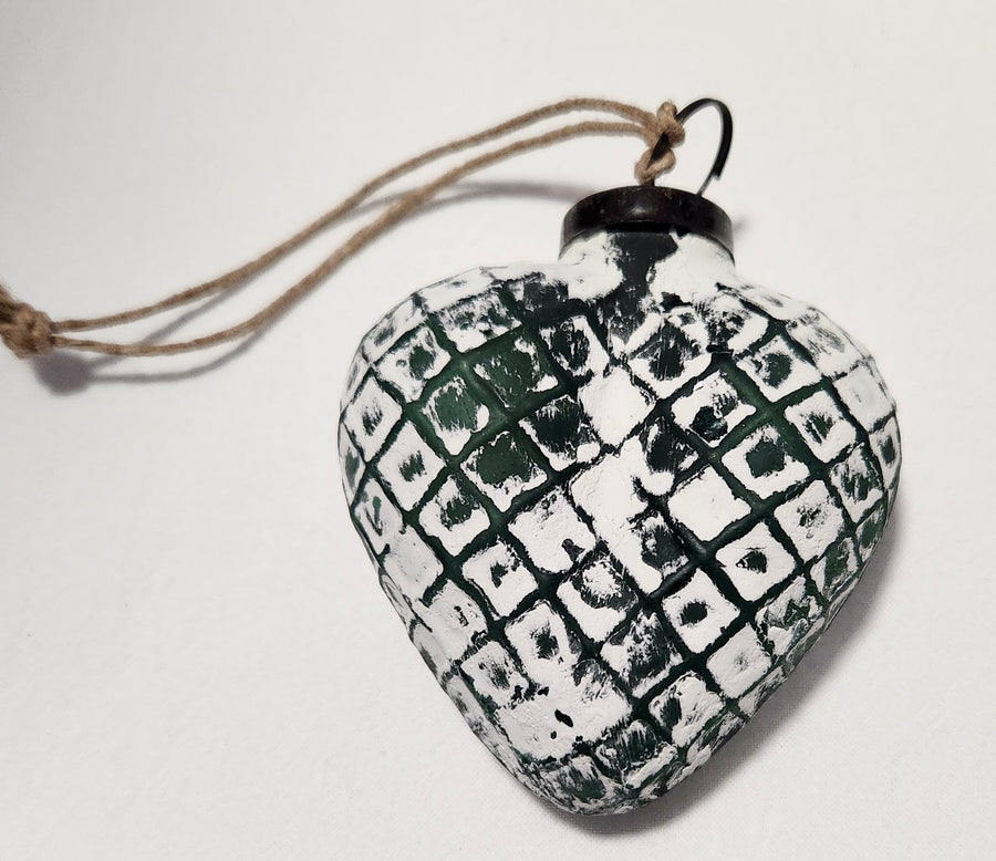 HEART OF GLASS ORNAMENTS - 6 Colors to choose from