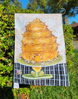 Garden Flags - Honeybee Cake