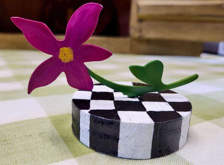 Hand-painted Flower Table Topper (3 colours)