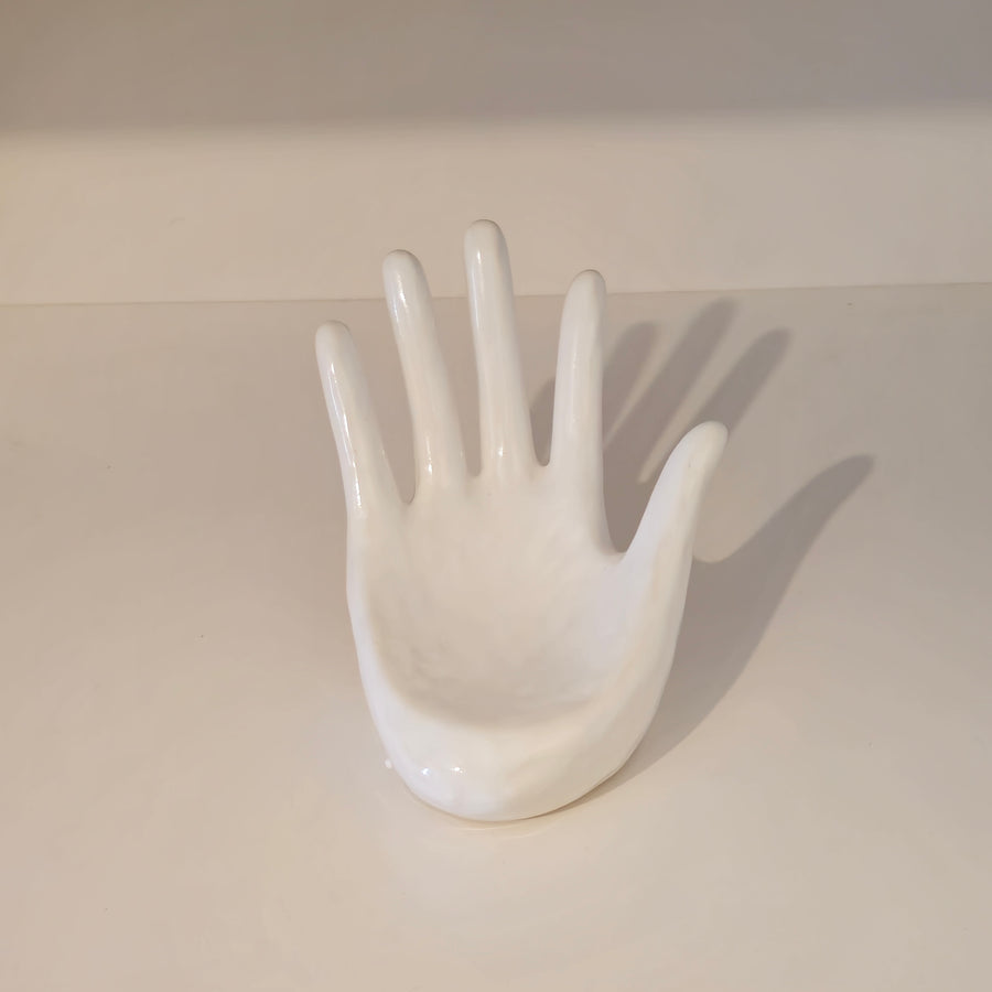 CERAMIC HAND HOLDER