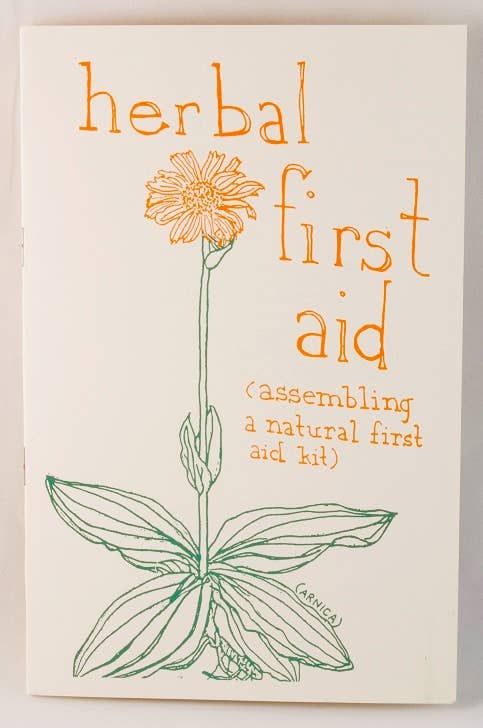 Herbal First Aid: Assembling a Natural First Aid Kit (paperback)