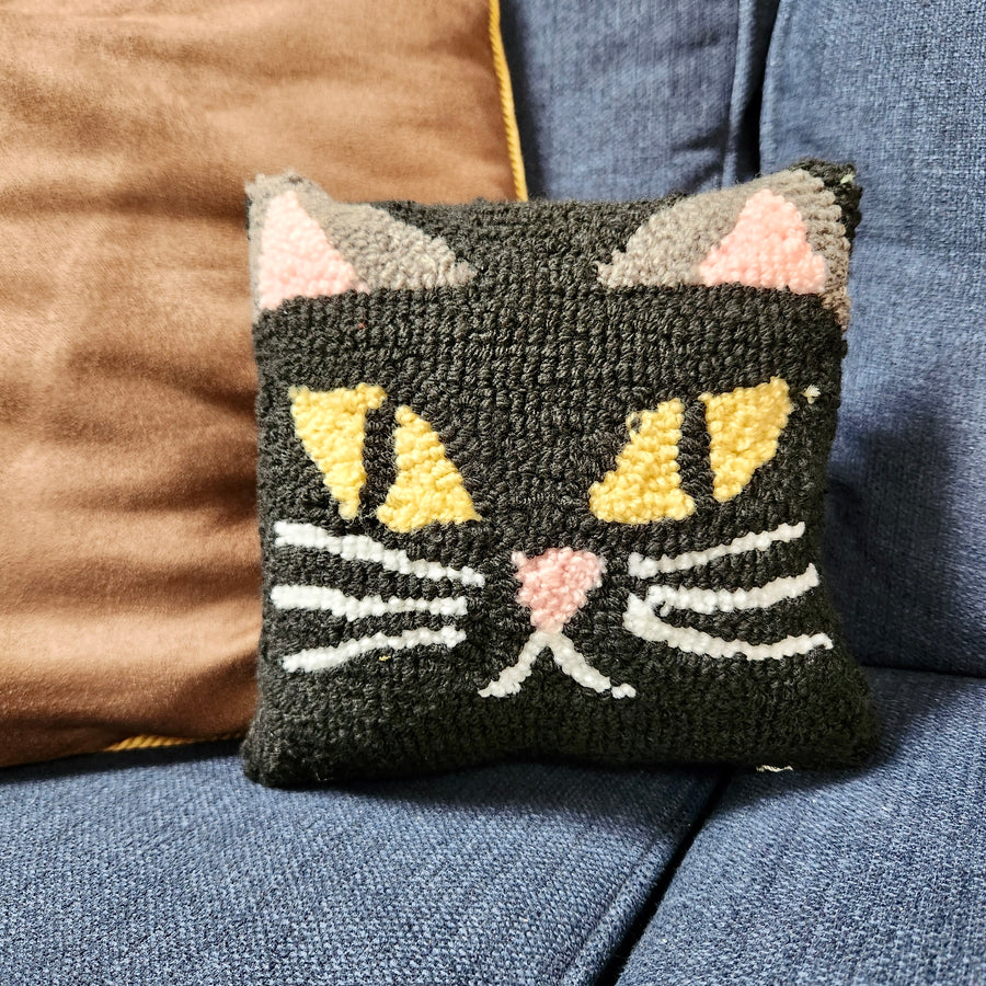 Scare Cat Throw Pillow