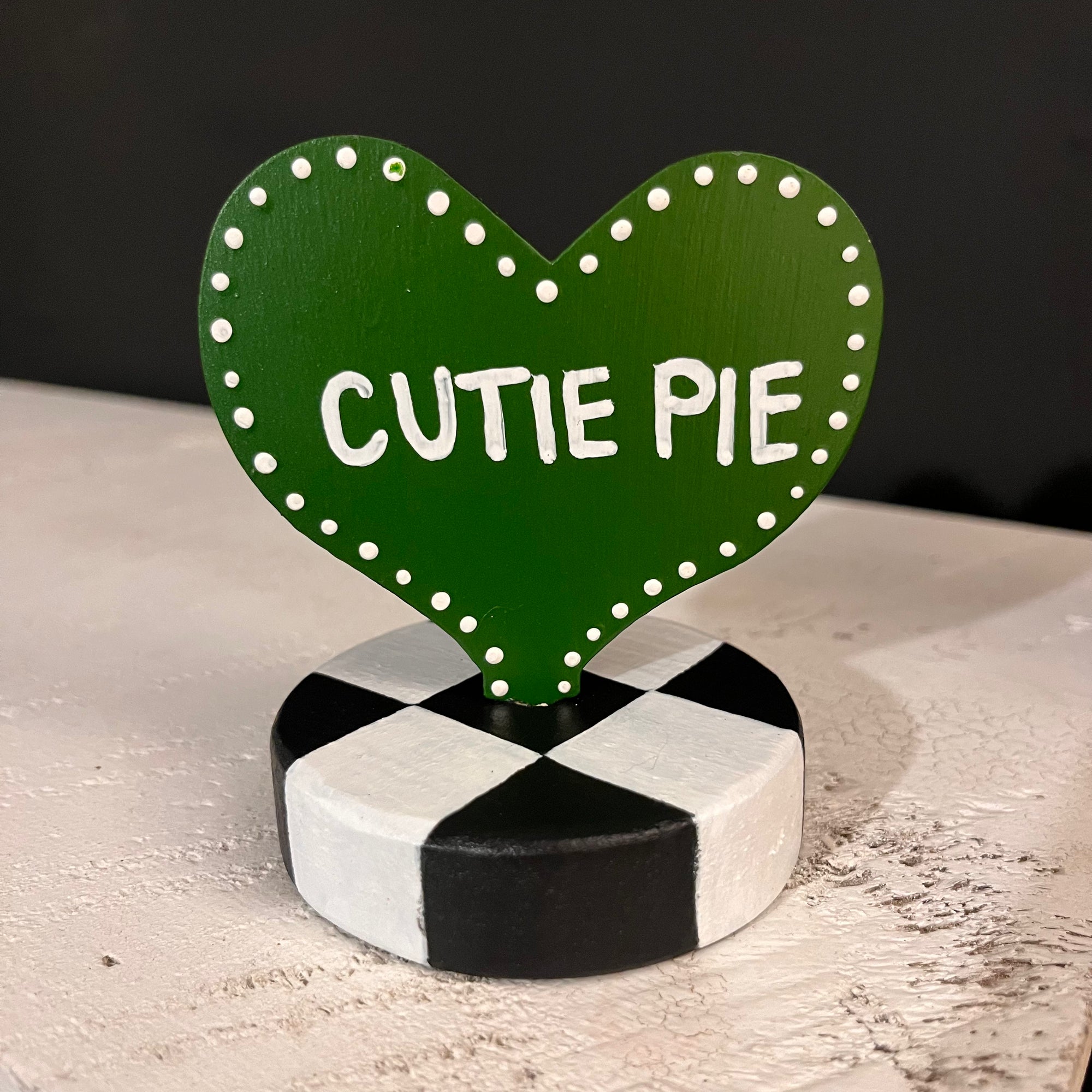 Message on a Heart Table Toppers