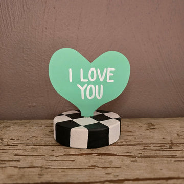 Candy Heart Table Topper- Mint Green: 