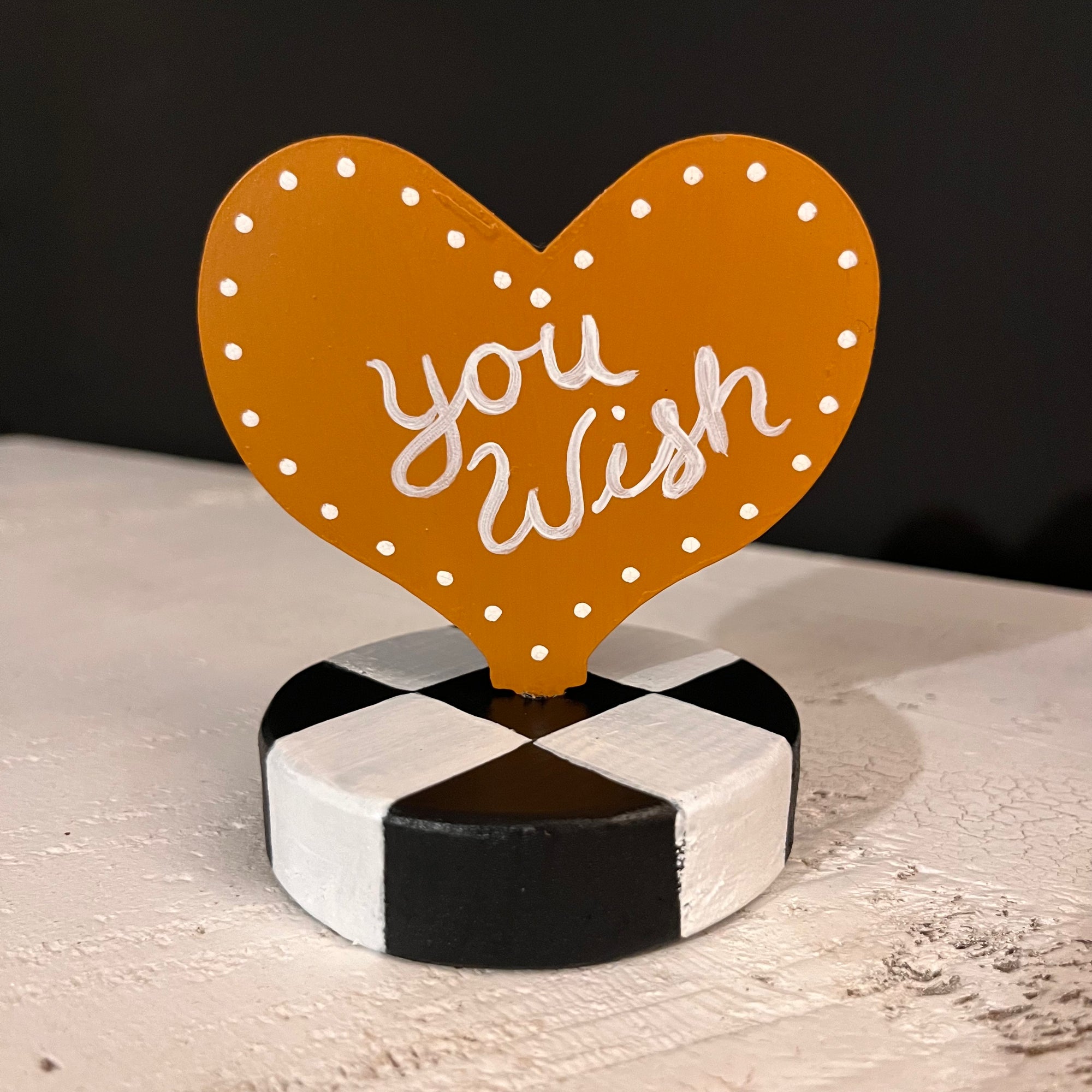Message on a Heart Table Toppers