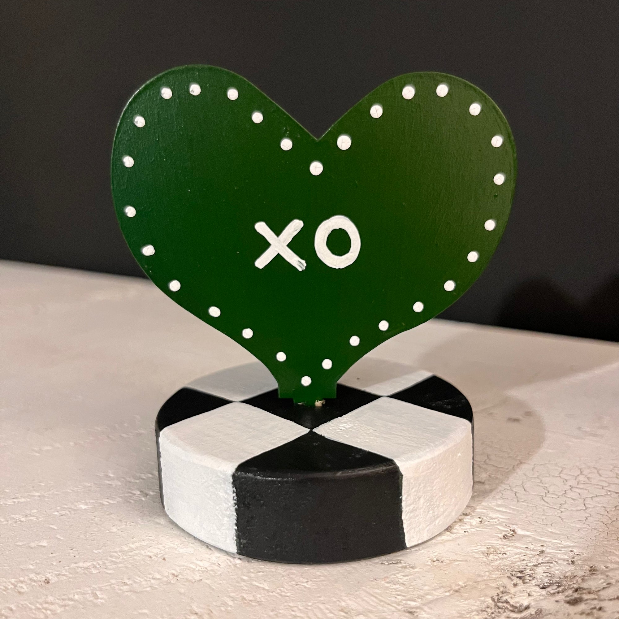 Message on a Heart Table Toppers
