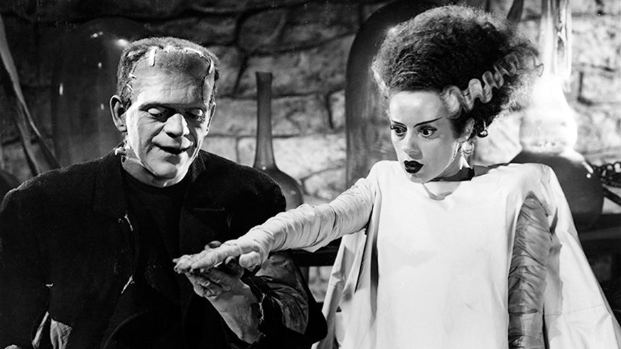 Articulated Bride of Frankenstein on base
