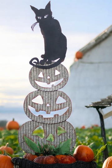 Black Cat on Stacking Pumpkins (Metal)