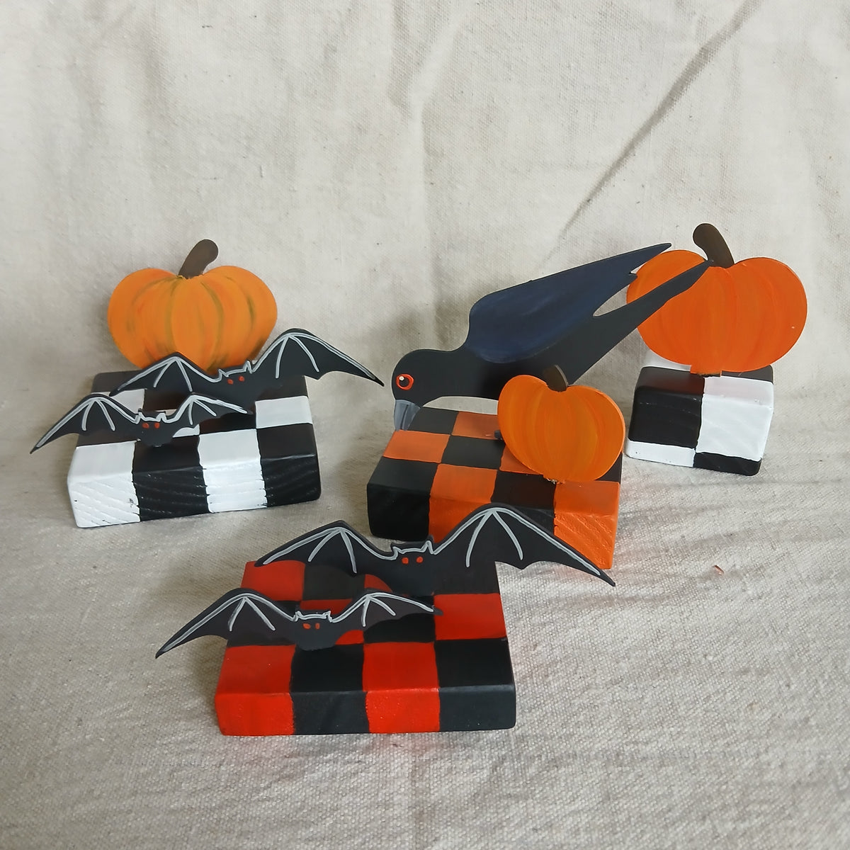 Pumpkin Table Toppers with Checkered Bases
