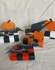 Pumpkin Table Toppers with Checkered Bases