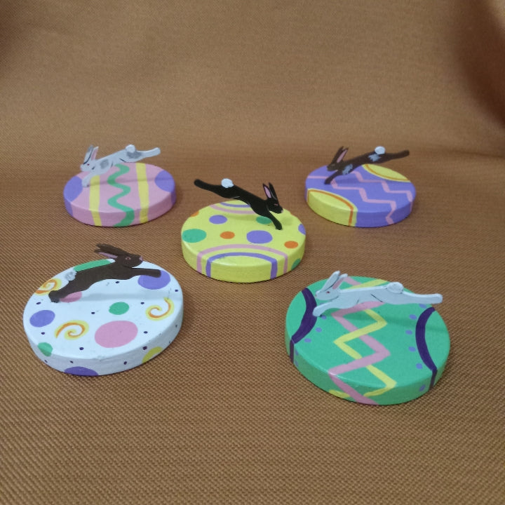 Easter Egg Bunny Table Topper