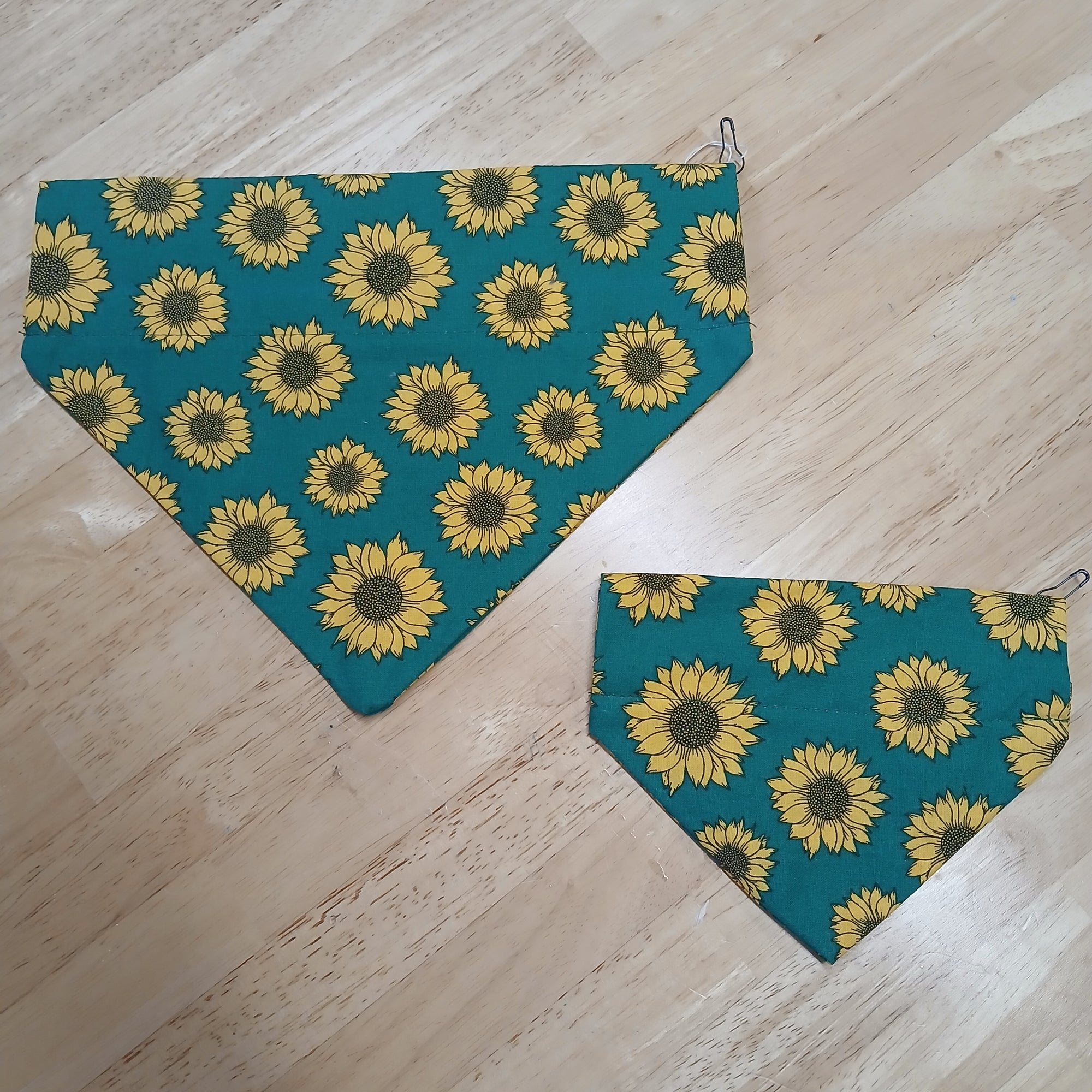 "Jackie Scarf" Pet collar scarves