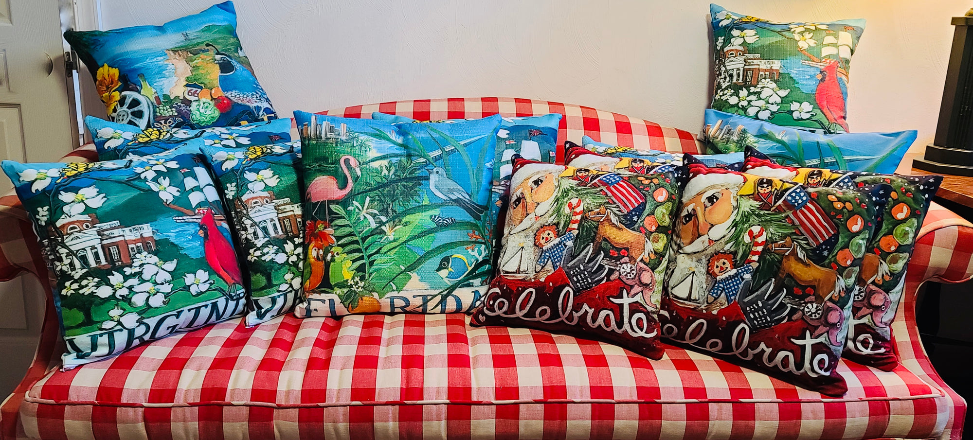 NANCY THOMAS PILLOWS - Santas - Wind-Up Bird