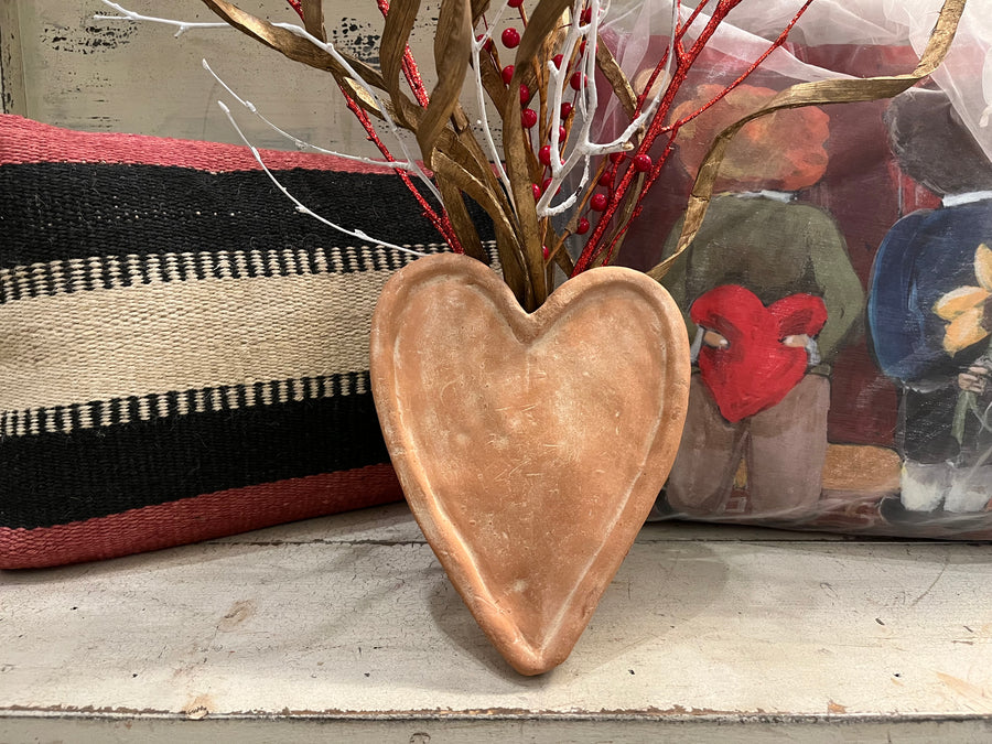 Heart-shaped Clay Flower Vase