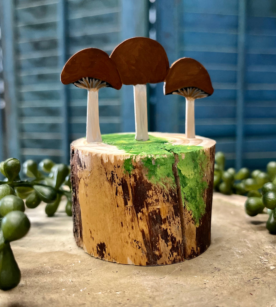 Hand-painted Table Topper - Toadstool Mushrooms (brown)