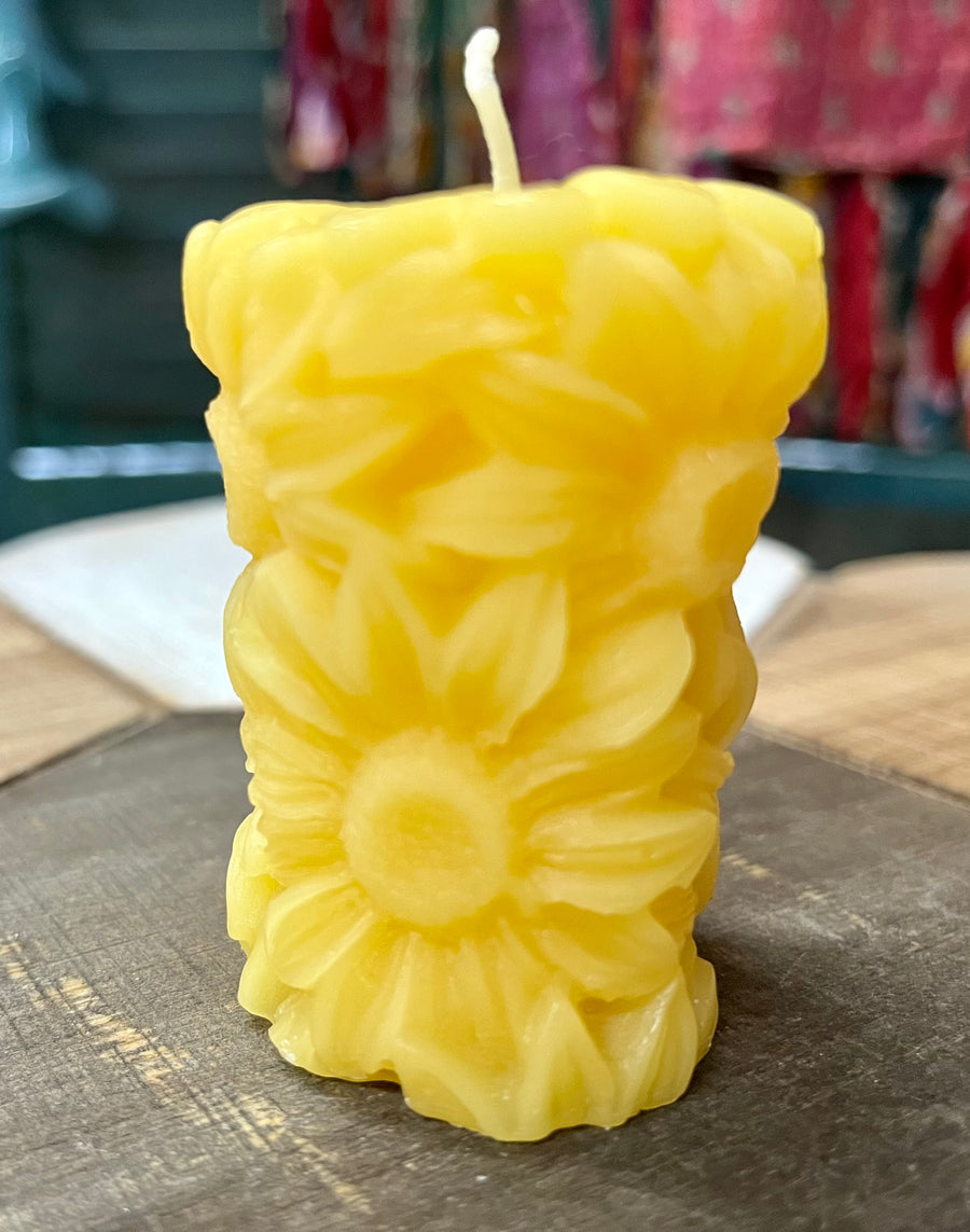 Handmade Beeswax Daisy Pillar Candle