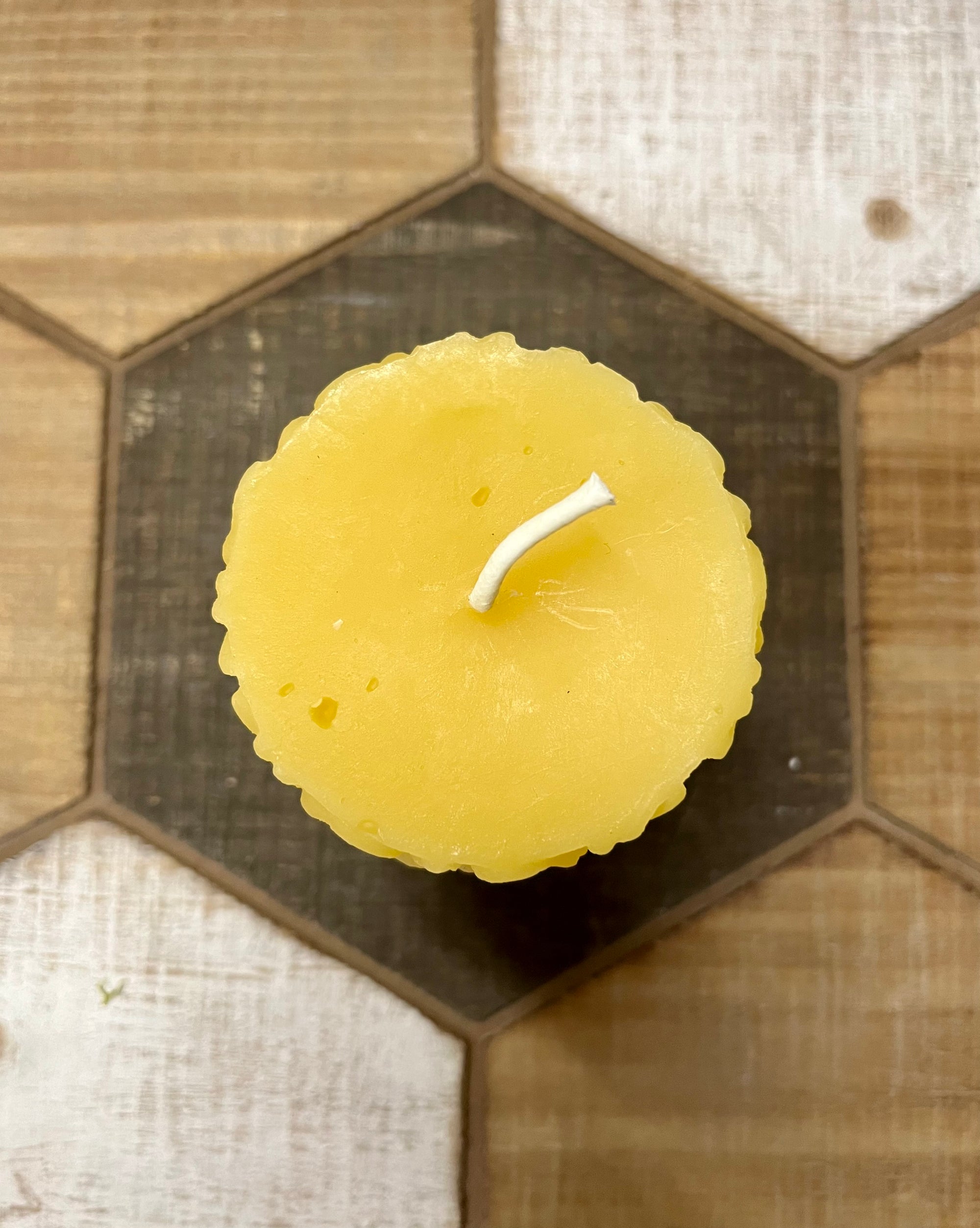 Handmade Curvy Beeswax Candle